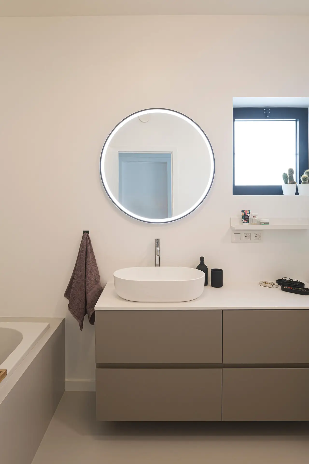 Totaalrenovatie Familiewoning Putte - Badkamer